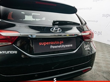 Hyundai i40 Kombi Facelifting 1.7 CRDi 141KM 2015 HYUNDAI i40 1.7 CRDi BlueDrive Combi 141KM 2015, zdjęcie 26