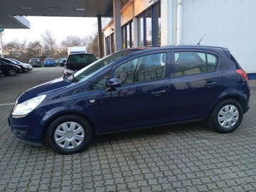 Opel Corsa D Hatchback 1.0 Twinport ecoFLEX 60KM 2009 Opel Corsa 1.0 PROSTA benzyna 90 tys.km 5 DRZWI klimatyzacja stan idealny, zdjęcie 5