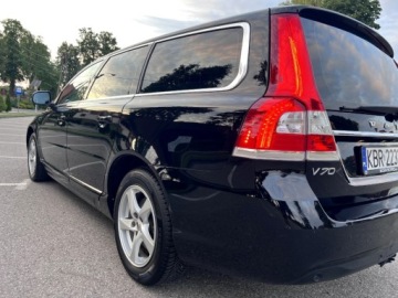 Volvo V70 III Kombi Facelifting 2.0 D3 DRIVE-E 150KM 2016 Volvo V70 D3 Lift 2016r. euro 6 Kinetic Szwecja Led Ksenon Navi 2.0 Diesel, zdjęcie 30