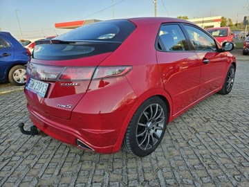 Honda Civic VIII Hatchback 3d 1.8 i-VTEC 140KM 2009 Honda Civic 1,8 benzyna+lpg 140KM, zdjęcie 3