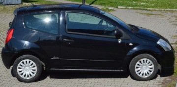 Citroen C2 1.1 i 61KM 2007 CITROEN C2 1.1 60 KM, zdjęcie 4