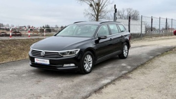 Volkswagen Passat B8 Variant 2.0 TDI BlueMotion SCR 150KM 2016 Volkswagen Passat Raty 2.0 tdi 150KM Bez adblue DSG 115tys km Duza Navi Ka, zdjęcie 2