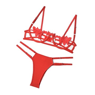 KOMPLET BIELIZNY ODWAŻNY STRINGI BIUSTONOSZ SEXY
