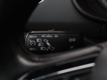 Skoda Octavia III Kombi Facelifting 2.0 TDI 150KM 2018 Skoda Octavia 2.0 TDI, Salon Polska, DSG, Navi, zdjęcie 18