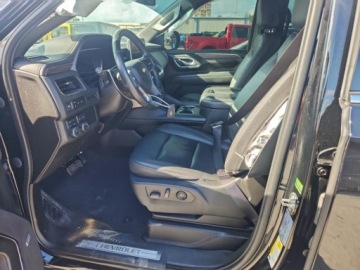 Chevrolet Suburban GMT900 2023 Chevrolet Suburban k1500 lt, 2023r., 4x4, 5.3L 5.3 Benzyna 355KM, zdjęcie 7