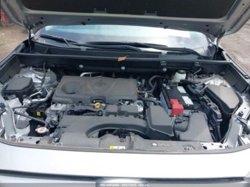 Toyota RAV4 V 2024 Toyota RAV4 XLE Premium 2024 2.5l 2.5 Benzyna 203KM, zdjęcie 8