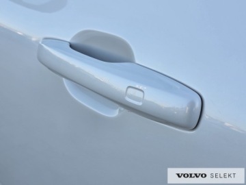 Volvo XC60 II 2025 Volvo XC 60 FV23 Plus Dark B5 250KM AWD ACC BLIS K, zdjęcie 31