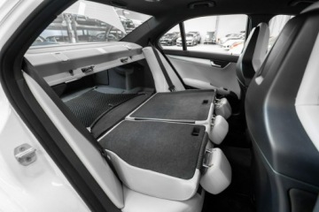 Mercedes Klasa C W204 Limuzyna AMG 63 AMG 457KM 2009 Mercedes C 63 AMG Stan Idealny. Bezwypadkowy. ASO., zdjęcie 24