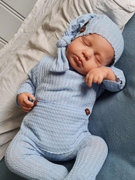 ŚPIĄCA LALKA REBORN JAK PRAWDZIWE NIEMOWLĘ 49 CM