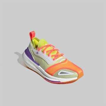 ADIDAS by STELLA McCARTNEY ULTRABOOST LIGHT