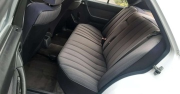 Mercedes W124 Sedan 2.0 105KM 1987 Mercedes-Benz W124 (1984-1993) Mercedes-Benz W124 (1984-1993) 2.0 Benzyna, zdjęcie 3