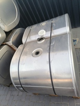 ZBIORNIK VOLVO RENAULT 330 LITRÓW 80CM