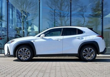 Lexus UX Crossover 250h 184KM 2022 Lexus UX UX 250h F Sport Design FV23 Salon PL Serwis ASO 1 wl., zdjęcie 2