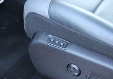 Citroen C5 Aircross SUV Plug-In Facelifting 1.6 PureTech Plug-In 225KM 2022 Citroen C5 Aircross PHEV Shine Pack EAT8 1.6 Hybryda 225KM, zdjęcie 11