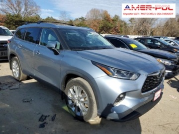 Toyota Highlander III 2022 Toyota Highlander 2022, 3.5L, 4x4, od ubezpieczalni 3.5 Benzyna 295KM