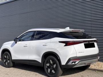 Omoda 5 1.5 T-GDI 224KM 2026 OMODA Omoda 5 1.5 T-GDI Hybrid Premium DHT Suv 224KM 2026, zdjęcie 5