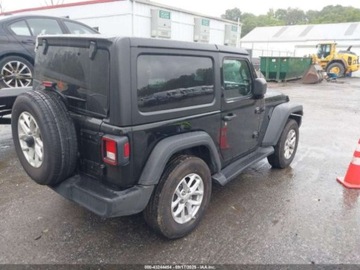 Jeep Wrangler IV 2023 Jeep Wrangler 2-Door Sport S 2023 2.0l 2.0 Benzyna 270KM, zdjęcie 5
