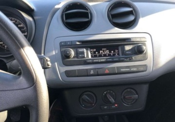 Seat Ibiza IV 2014 Seat Ibiza Seat Ibiza Nawigacja 1.2 Benzyna 90KM, zdjęcie 6