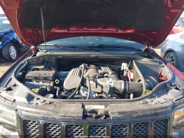 Jeep Grand Cherokee IV 2019 Jeep Grand Cherokee Srt 2019 6.4l 6.4 Benzyna 475KM, zdjęcie 9