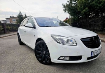Opel Insignia I Sports Tourer 1.6 Turbo ECOTEC 180KM 2012 Opel Insignia Opel Insignia 1.6 Turbo Innovation 1.6 Benzyna 180KM, zdjęcie 1