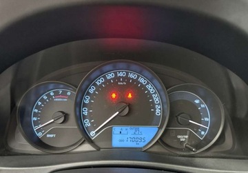 Toyota Auris II Touring Sports Facelifting 1.33 Dual VVT-i 99KM 2017 Toyota Auris salon Polska, serwis ASO Toyota, rok Gwarancja 1.3 Benzyna, zdjęcie 12