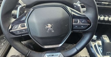 Peugeot 5008 II Crossover 1.5 BlueHDI 130KM 2020 Peugeot 5008 GT-Line 7 OSOBOWY skora automat 1.5 Diesel 130KM, zdjęcie 28