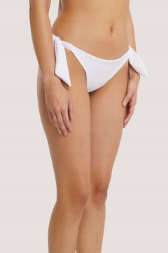 TRENDYOL DÓŁ OD BIKINI BIAŁY MAJTKI 34 XS 1N01