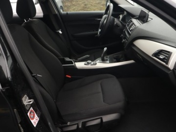 BMW Seria 1 F20-F21 Hatchback 5d Facelifting 2015 118d 150KM 2017 BMW 1 118d, Salon Polska, Automat, Navi, Klima, zdjęcie 8