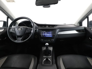Toyota Avensis III Wagon Facelifting 2015 1.8 Valvematic 147KM 2016 Toyota Avensis niski przebieg skóra navi grzane, zdjęcie 14