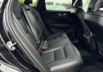 Volvo XC60 II 2021 Volvo XC 60 B4 197ps Lift FullLed El.Klapa Podgrzewane Fotele Skora Kamera, zdjęcie 24