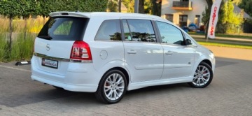 Opel Zafira B 1.9 CDTI ECOTEC 150KM 2010 Opel Zafira B 1.9 cdti 150ps OPC Line 7-os lift Xenon skory Efektowna !, zdjęcie 28