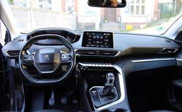 Peugeot 5008 II Crossover 1.6 BlueHDI 120KM 2018 Peugeot 5008 Zarejestrowany Bezwypadkowy 1.6 Diesel 120KM, zdjęcie 14