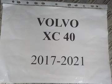 VOLVO XC40 II ДЖЕК-КЛЮЧИ ВСТАВКИ КОЛЕСА ИЗ ПЕНОСТРОЕНИЯ