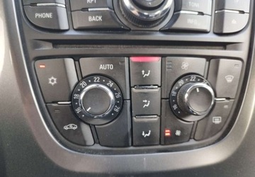 Opel Astra J Hatchback 5d 1.4 Turbo ECOTEC 120KM 2012 Opel Astra Opel Astra j 1.4 16v klima pdc kamera navi stan bdb gwarncja pr, zdjęcie 20