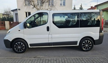 Opel Vivaro A 2013 Opel Vivaro 9 osób, zdjęcie 18