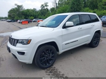 Jeep Grand Cherokee IV 2022 Jeep Grand Cherokee 2022 WK Laredo X 4X4 3.6 Benzyna 293KM, zdjęcie 2