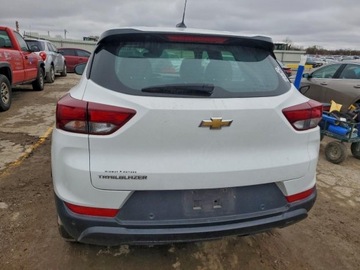 Chevrolet TrailBlazer II 2022 Chevrolet Trailblazer Ls 2022 1.2 Benzyna 137KM, zdjęcie 2