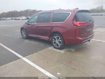 Chrysler Pacifica II 2021 Chrysler Pacifica Pinnacle, 2021r., 4x4, 3.6L 3.6 Benzyna 287KM, zdjęcie 3