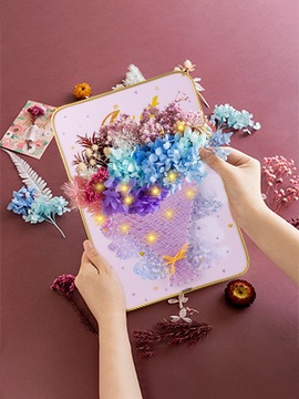 Художественный набор струн со светодиодной подсветкой и сухоцветами РУЧНОЙ РАБОТЫ.