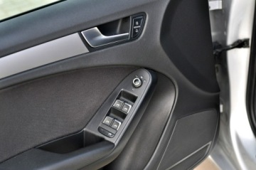 Audi A4 B8 Avant Facelifting 2.0 TDI 120KM 2013 Audi A4 Avant 2.0TDI Lift Klimatronik Navi, zdjęcie 11