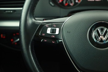 Volkswagen Sharan II Van Facelifting 2.0 TDI SCR 150KM 2016 VW Sharan 2.0 TDI BMT, Salon Polska, DSG, zdjęcie 15