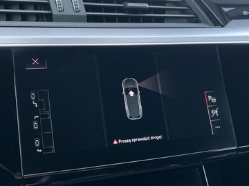 Audi Q8 e-tron 95kWh 340KM 2023 Audi Q8 e-tron Elektryczny_Nawigacja_LED Matrix_Cyfrowe zegary_Oswietlenie, zdjęcie 31