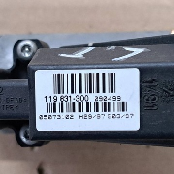 MERCEDES A TŘÍDA W168 MOTOREK OKNO LEVÝ ZADNÍ