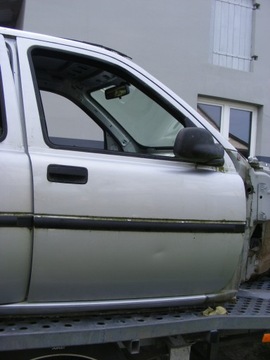 LAND ROVER FREELANDER 1 I LIFT 737 DRZWI PRAWE PRZEDNIE PRAWY PRZÓD