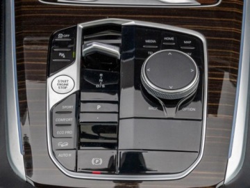 BMW X5 G05 SUV Facelifting 3.0 30d 298KM 2026 BMW X5 xDrive30d Sport Suv 2.0 (298KM) 2026, zdjęcie 8