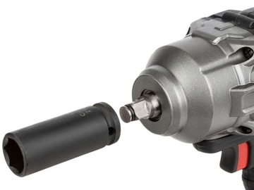 САМЫЙ СИЛЬНЫЙ Ударный гайковерт PARKSIDE 1356 Нм, 20 В