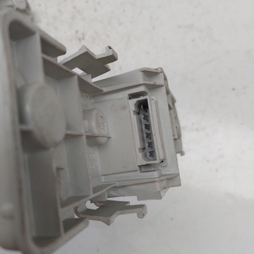 AUDI A3 8L VLOŽKA SVĚTLA LEVÝ PRAVÝ ZADNÍ 8L0945257 HELLA