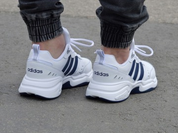 Мужские туфли Adidas Strutter EG2654, белые