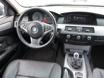 BMW Seria 5 F10-F11 2010 BMW 5 520d, Navi, Klima, Klimatronic, Tempomat, zdjęcie 6