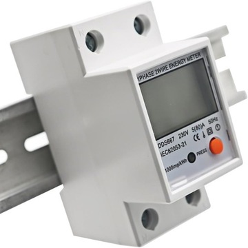 ОДНОФАЗНЫЙ СЧЕТЧИК ЭНЕРГИИ DIN СЧЕТЧИК ЭНЕРГИИ С ЖК-ДИСПЛЕЕМ ТОКА 5(80)A Шина кВтч